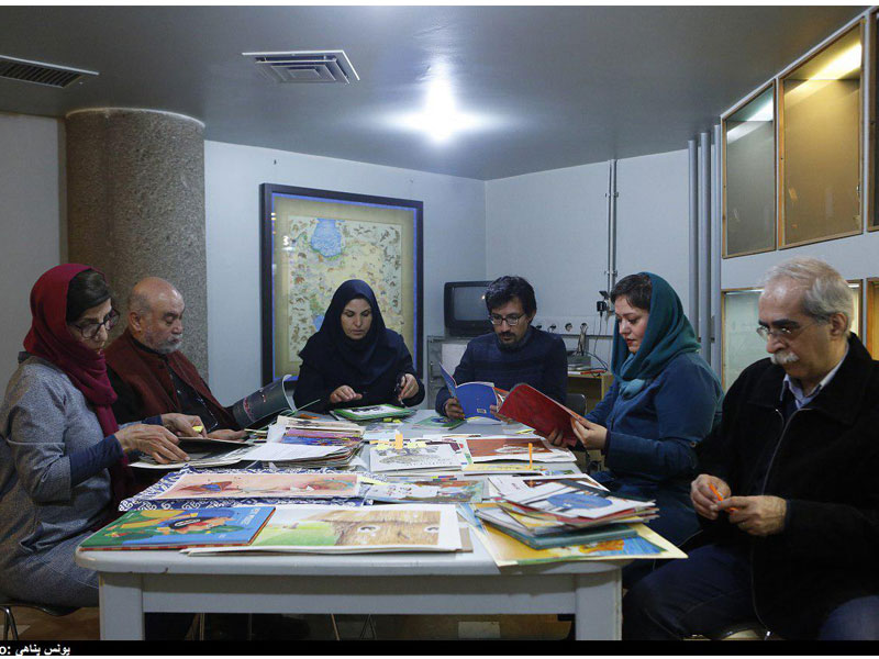 آثار ایرانی راه یافته به مسابقه‌ی تصویرگری براتیسلاوا ۲۰۱۷ اعلام شدند