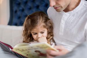 ده نکته برای لذت‌بخش کردن کتابخوانی هنگام خواب کودکان