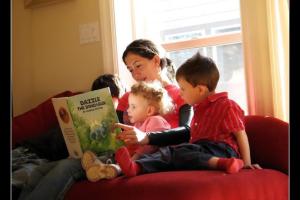 راه‌هایی ساده برای کتابخوان کردن کودک