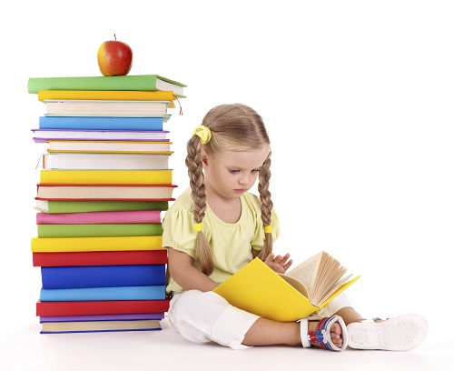 چگونه کودکان خود را به مطالعه عادت دهیم؟
