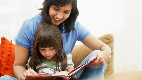 آموزش پنج مهارت ساده به کودکان هنگام روخوانی کتاب: گسترش مهارت های درک مفهوم