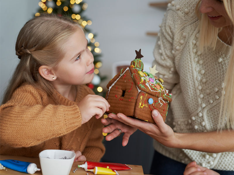 ساخت کلاژ خانه با کودکان 