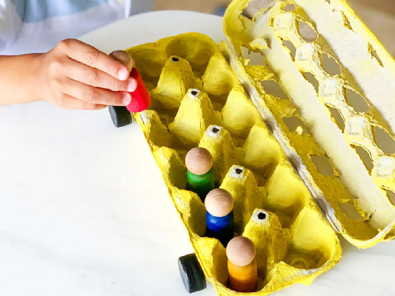 کاردستی با وسایل بازیافتی رول دستمال و کارتن تخم مرغ