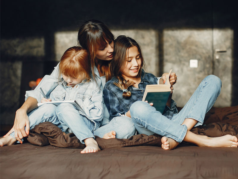 نقش خانواده به‌عنوان فضای امن فرهنگی کتابخوانی نوجوانان