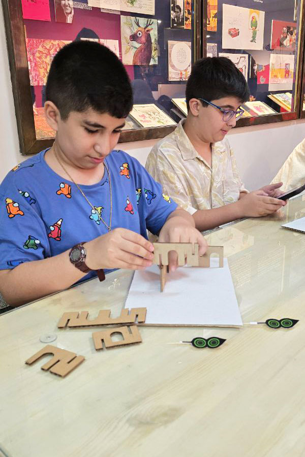 ساخت ماکت طاق ایرانی با کودکان و نوجوانان