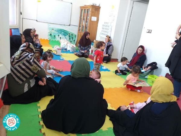 گروه‌های جدیدی از مادران و نوزادان به برنامه‌ی «خواندن با نوزاد و نوپا» پیوستند