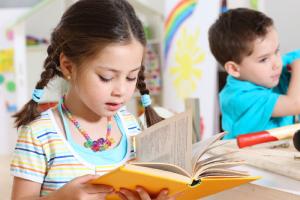 کتاب‌درمانی کودک؛ خواندن برای درک احساسات و آرامش