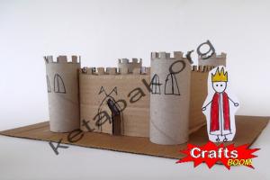 ساخت قلعه با مقوای دستمال رولی 