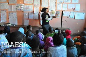 پرسا در آفریقای جنوبی جایزه آسترید لیندگرن ۲۰۱۵ را دریافت کرد
