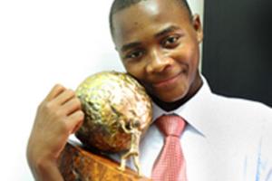 جایزه بین المللی صلح در دستان یک نوجوان پناهنده اهل کنگو