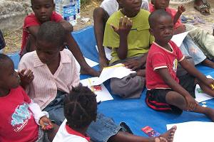 کتاب ها، درمانگر اندوه کودکان هاییتی!