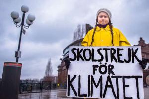 واکنش دانش آموز ۱۶ ساله سوئدی به شکست سیاستمداران جهان در حفاظت از محیط زیست