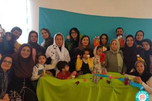 دو کارگاه «با من بخوان» در روستای ارزان فود همدان برگزار شد
