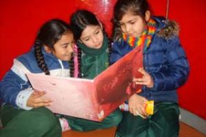 کتابخانه عمومی سانتیاگو شیلی: چالشی برای کودکان و نوجوانان