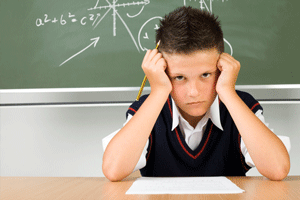 چرا بچه ها از امتحان دادن می ترسند؟