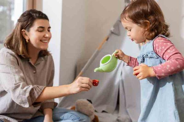 بازگویی و خواندن خلاق؛ ساختن معنا با زبان کودک