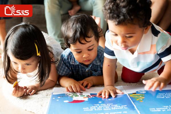 کتاب مناسب برای کودک ۲ ساله: راهنمای کامل انتخاب بهترین کتاب برای نوپای ۲ ساله