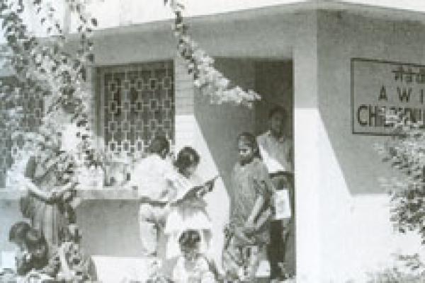 کتابخانه برای کودکان فقیر 