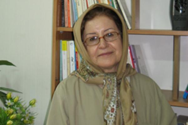 گفت وگو با دکتر فاطمه قاسم زاده به مناسبت روزجهانی نوجوانان 