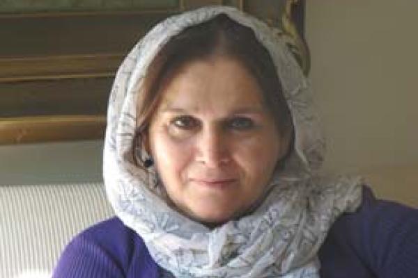 حق کودکانمان را ادا کنیم، گفتوگو با شیوا دولتآبادی حق کودکانمان را ادا کنیم، گفتوگو با شیوا دولتآبادی