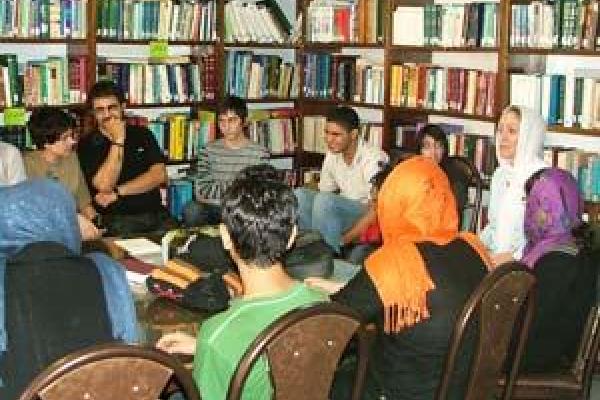 چرا باید شاهنامه خوانی را میان کودکان و نوجوانان ترویج کرد؟