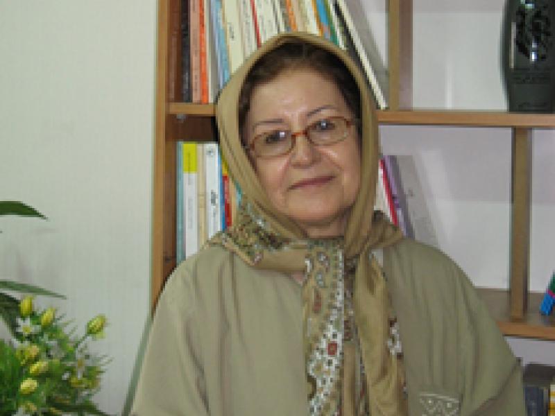 گفت وگو با دکتر فاطمه قاسم زاده به مناسبت روزجهانی نوجوانان 