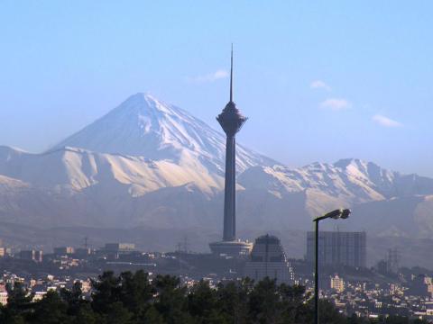 نگاه عباس جهانگیریان به تخریب زیست بوم شهر