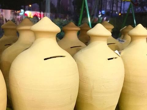 قلک های گلی روزگار کودکی