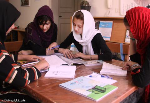چرا کودکان و نوجوانان باید زندگینامه بخوانند؟ 