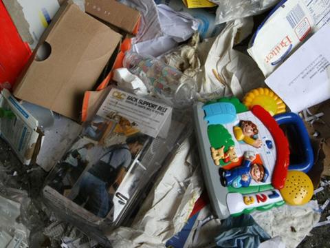 اسباب بازی‌های پلاستیکی بلای جان محیط‌ زیست