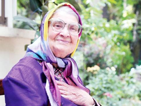 گزارشی از زندگی توران میرهادی باغبان کودکی‌ها