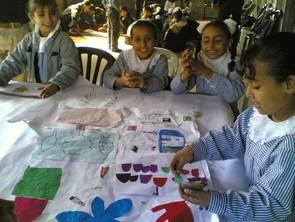 بمب ها بر روی کتابخانه ها نیز فرود می آیند!