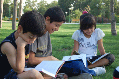 ۱۰ نکته برای خواندن با کودک به مناسبت روز کتاب و کتابخوانی