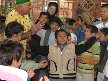 یک روز شادی و بازی به جای کار و سختی!