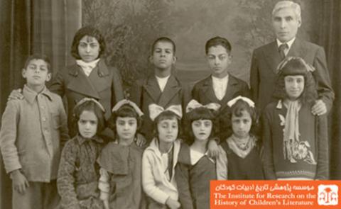  جبار باغچه بان و نخستین دانش آموزان آموزشگاه ناشنوایان