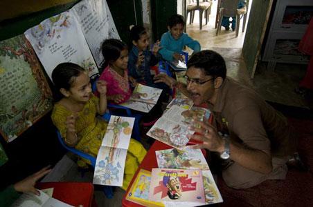 "سوادآموزی پیش نیاز صلح است"!