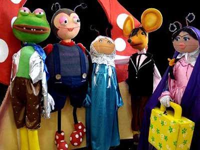 نمایش "خاله سوسکه، سیاه سوخته" در کانون اهواز اجرا می شود