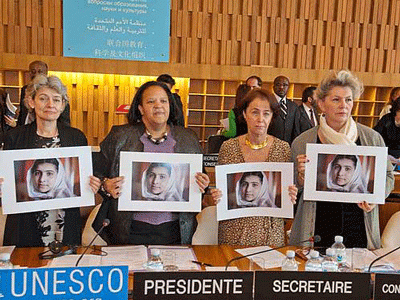 گرامی داشت هیئت مدیره یونسکو از دختر مبارز پاکستانی: "ما همه ملاله هستیم!"