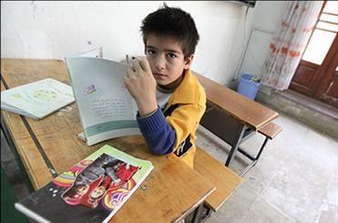 چرا بچه‌ها از کتاب‌های درسی گریزان‌اند؟