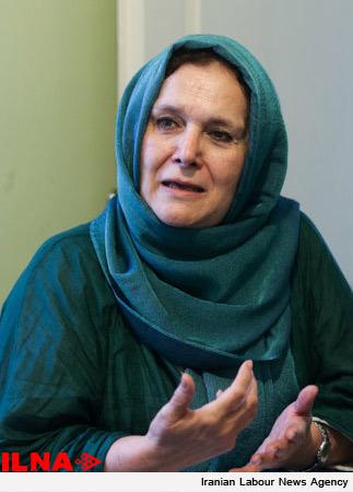 خشونت‌های ماندگار در گفت‌وگو با شیوا دولت‌آبادی