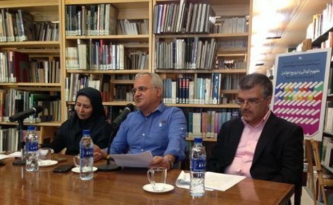 کتاب و اسباب‌بازی دوران کودکی را طولانی‌تر می‌کند