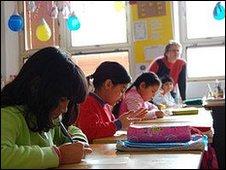 کودکان کولی: آموزش برای همه؟