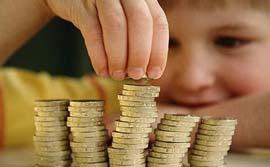 کودکان انگلیسی در مدرسه شیوه استفاده از پول را می آموزند!
