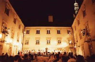 تصویرهای ایرانی در کاتالوگ اروپایی!