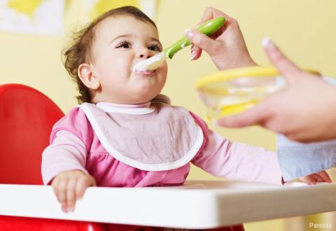 راهکارهای عملی در تغذیه کودکان شیرخوار