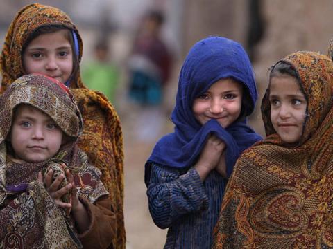 روز جهانی دختربچه ها با شعار «قدرت دختران نوجوان: چشم‌انداز سال ۲۰۳۰»