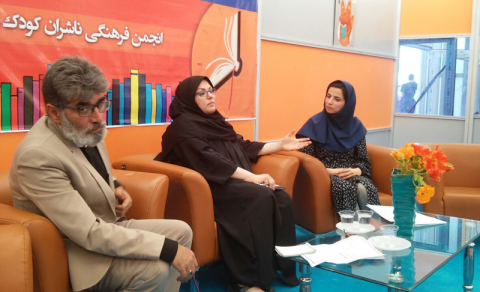 برای داشتن جامعه‌ای کتابخوان باید از کودکان شروع کنیم