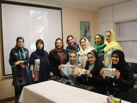 کارگاه یک‌روزه «خواندن با نوزاد و نوپا» در مرکز فرانک برگزار شد