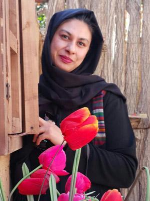 الهام مزارعی