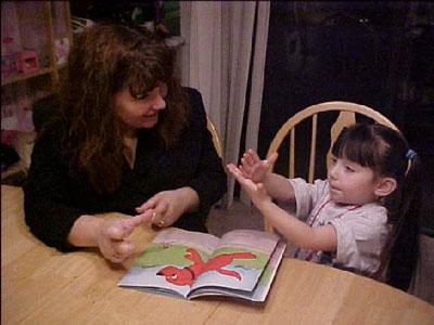 چه كنيم تا كودكان ناشنوا بتوانند بخوانند؟